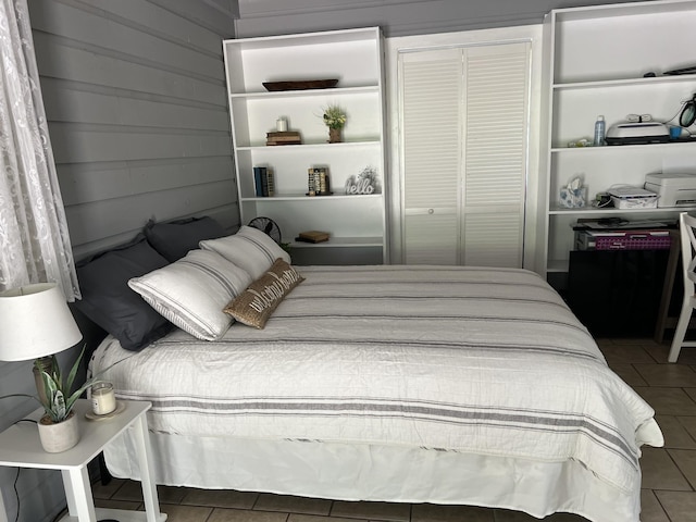 22 Jean Dr, Carthage, TN 37030 - bedroom featuring tile patterned floors and a closet