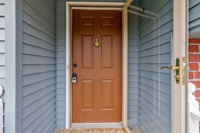 view of exterior entry