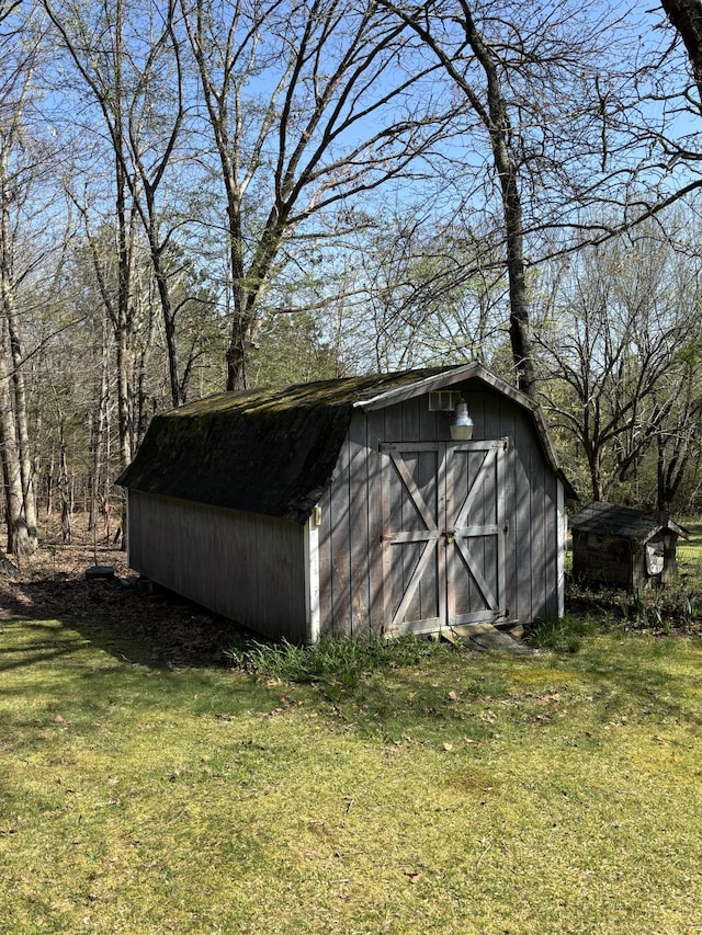 126 Zimmerman St, Hohenwald, TN 38462 - view of shed