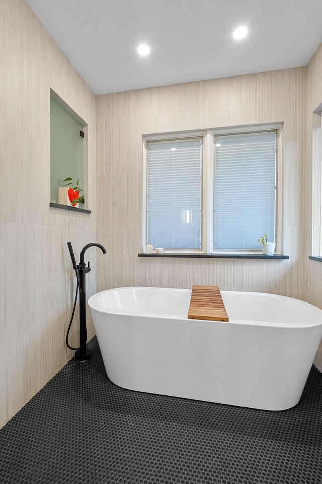 1122 Oman Dr, Brentwood, TN 37027 - full bathroom featuring a freestanding tub and recessed lighting