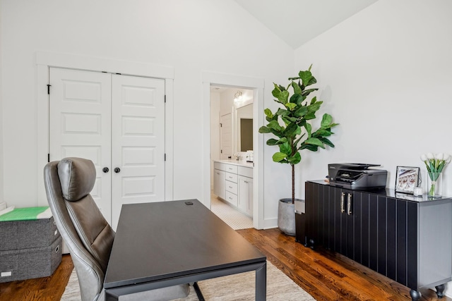 1547 Battlefield Dr, Nashville, TN 37215 - office space with lofted ceiling and dark wood-style flooring