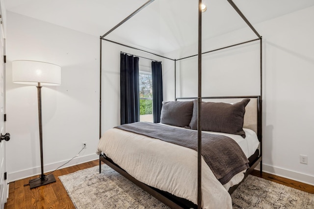 1547 Battlefield Dr, Nashville, TN 37215 - bedroom with baseboards and wood finished floors