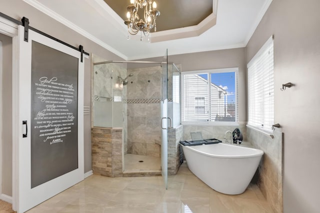 133 Grove Ln S, Hendersonville, TN 37075 - full bathroom featuring a soaking tub, a tray ceiling, ornamental molding, a stall shower, and a notable chandelier