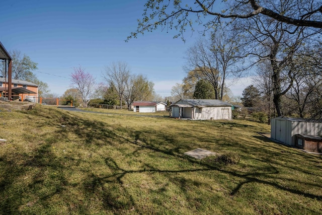 6004 Hawkdale Dr, Nashville, TN 37211 - view of yard featuring an outdoor structure and a shed