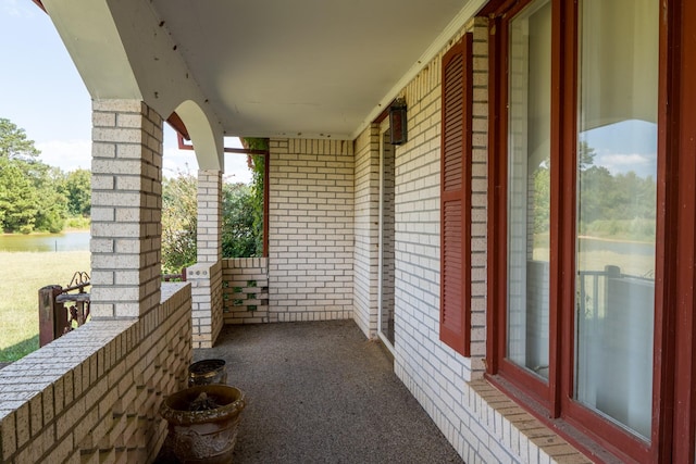 2589 Presley Ridge Rd, Sardis, TN 38371 - balcony featuring a water view