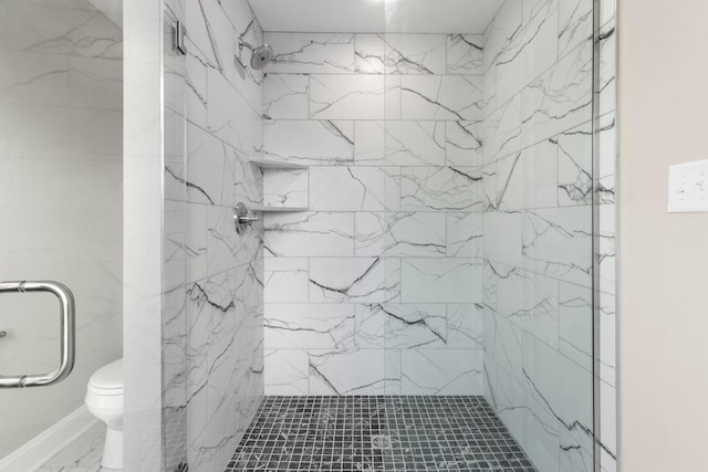 28 Gratton Ests, Clarksville, TN 37043 - full bathroom featuring toilet and a marble finish shower