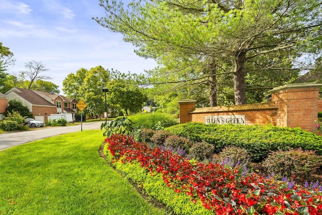 513 Cold Stream Pl, Nashville, TN 37221 - community / neighborhood sign featuring a lawn