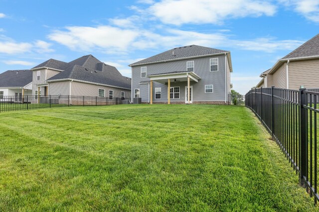 2539 Rafiki Dr, Clarksville, TN 37042 - rear view of property with a ceiling fan