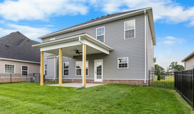 2539 Rafiki Dr, Clarksville, TN 37042 - back of house with ceiling fan, central AC unit, and a patio
