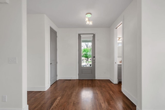 1603A 9th Ave N, Nashville, TN 37208 - foyer featuring dark wood-type flooring and baseboards