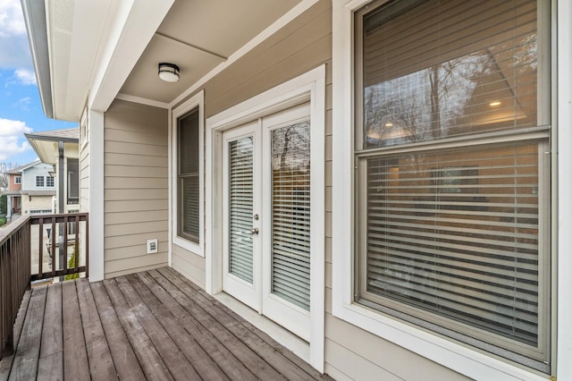 1701 Glen Echo Rd, Nashville, TN 37215 - view of wooden terrace