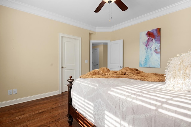 9812 Windrose Cir, Chattanooga, TN 37421 - bedroom with baseboards, crown molding, wood finished floors, and a ceiling fan