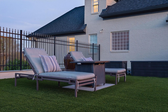 9812 Windrose Cir, Chattanooga, TN 37421 - exterior space with fence