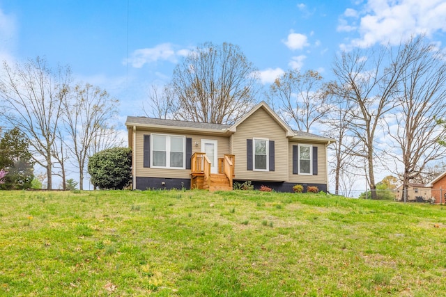 view of front of home with a front lawn