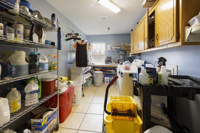 328 Cumberland St W, Cowan, TN 37318 - view of storage