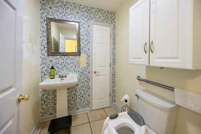 328 Cumberland St W, Cowan, TN 37318 - bathroom with tile patterned floors and wallpapered walls