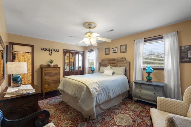 1737 Bratton Ln, Williamsport, TN 38487 - bedroom featuring visible vents, ceiling fan, and multiple windows