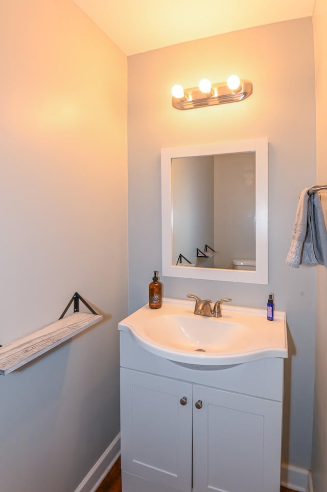 602 Bradburn Village Cir, Antioch, TN 37013 - bathroom with baseboards and vanity