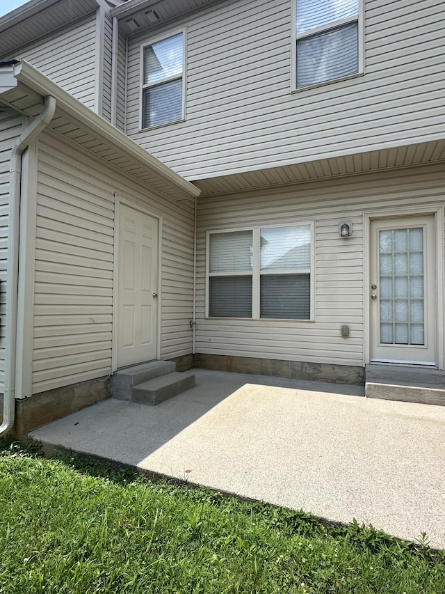 5449 Perlou Ln, Murfreesboro, TN 37128 - entrance to property featuring a patio area
