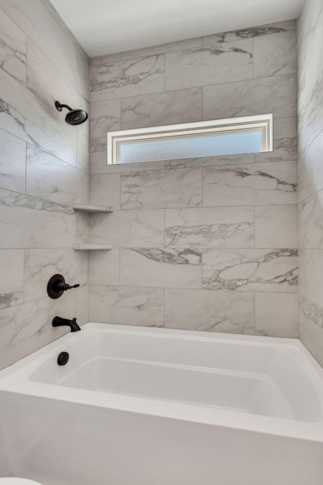 200 Creekside Dr, Lewisburg, TN 37091 - bathroom featuring shower / bathing tub combination