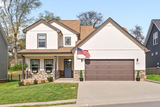 657 Battery Ct, Clarksville, TN 37042 - photo 1