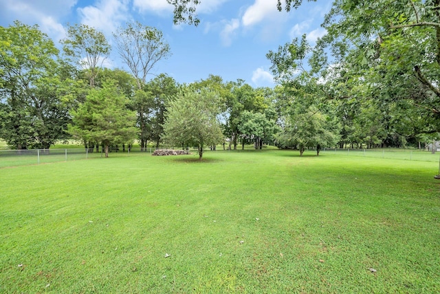 2712 Long Hollow Pike, Hendersonville, TN 37075 - view of yard with fence