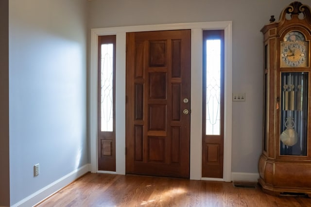 1601 Harvie Mills Rd W, Cookeville, TN 38501 - foyer with a wealth of natural light, baseboards, and wood finished floors