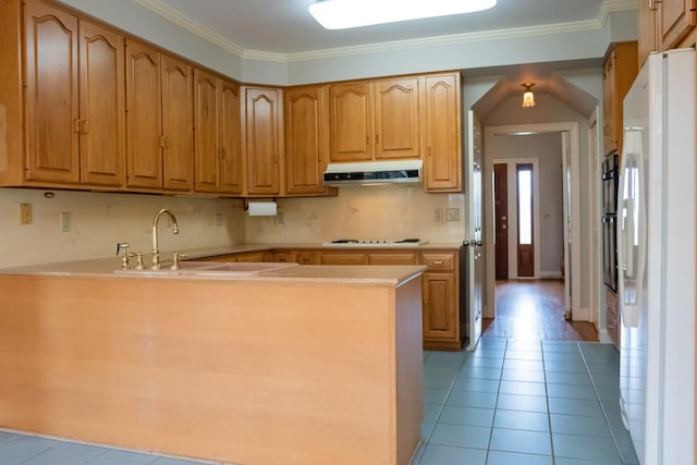 1601 Harvie Mills Rd W, Cookeville, TN 38501 - kitchen featuring white appliances, a peninsula, crown molding, under cabinet range hood, and a sink