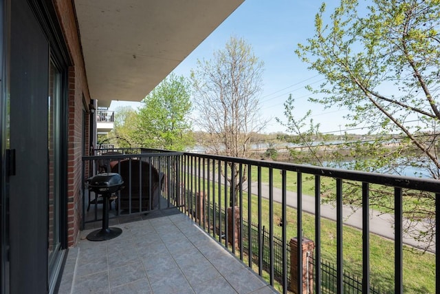 balcony featuring grilling area