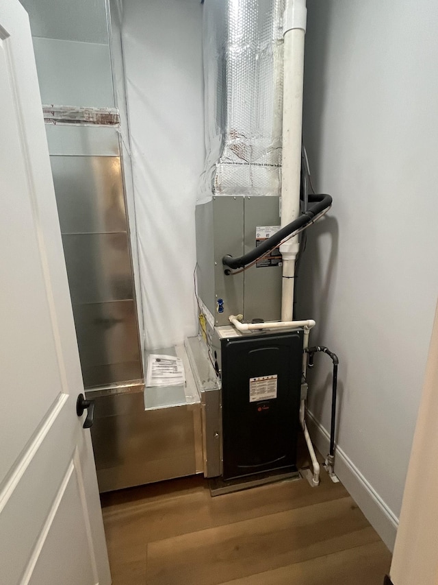 1168 N Franklin Ave, Cookeville, TN 38501 - utility room with heating unit
