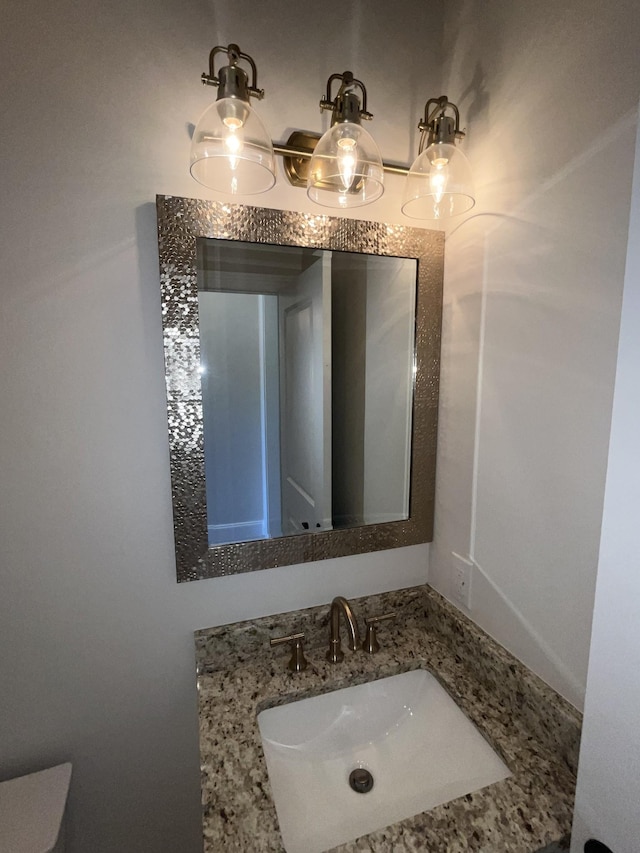 1168 N Franklin Ave, Cookeville, TN 38501 - bathroom with vanity
