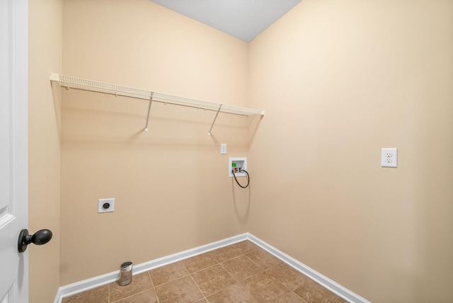 1313 Allmon Dr, Clarksville, TN 37042 - laundry area with washer hookup, electric dryer hookup, and baseboards