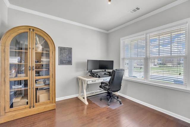 114 Suggs Dr, Lebanon, TN 37087 - office space featuring visible vents, baseboards, crown molding, and wood finished floors
