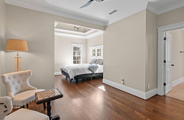 508 Huckleberry Rd, Nashville, TN 37205 - bedroom with visible vents, baseboards, crown molding, and wood finished floors