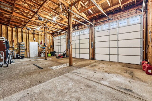 1132 Roseland Dr, Columbia, TN 38401 - view of garage
