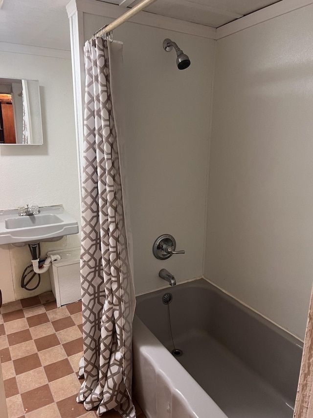 728 Robert Burns Dr, Nashville, TN 37217 - bathroom featuring tile patterned floors, shower / tub combo with curtain, a sink, and ornamental molding