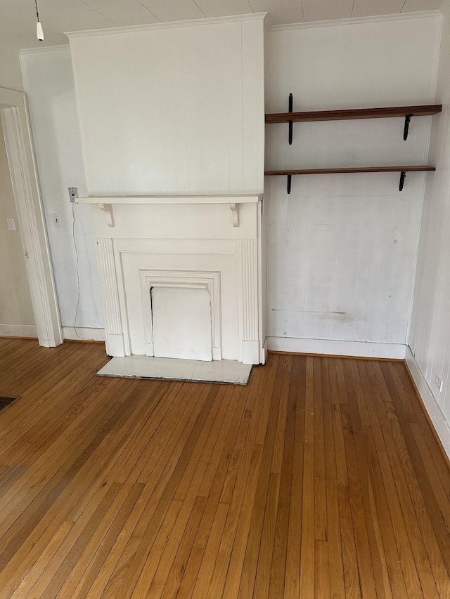 309 3rd Ave Unit 40, Fayetteville, TN 37334 - interior space with ornamental molding and hardwood / wood-style flooring