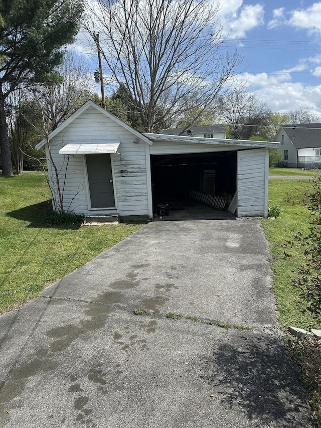 309 3rd Ave Unit 40, Fayetteville, TN 37334 - exterior space featuring a carport and aphalt driveway