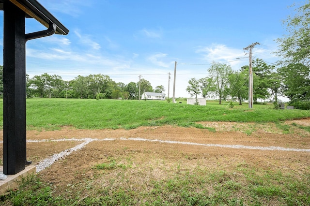 102 Victoria Ct N, Tullahoma, TN 37388 - view of yard