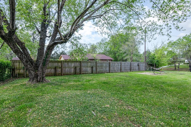 740 Kleeman Dr, Clarksville, TN 37040 - view of yard featuring a fenced backyard