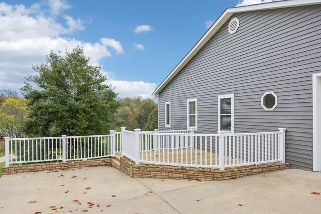 2728 Brown Hollow Rd, Columbia, TN 38401 - exterior space with a patio