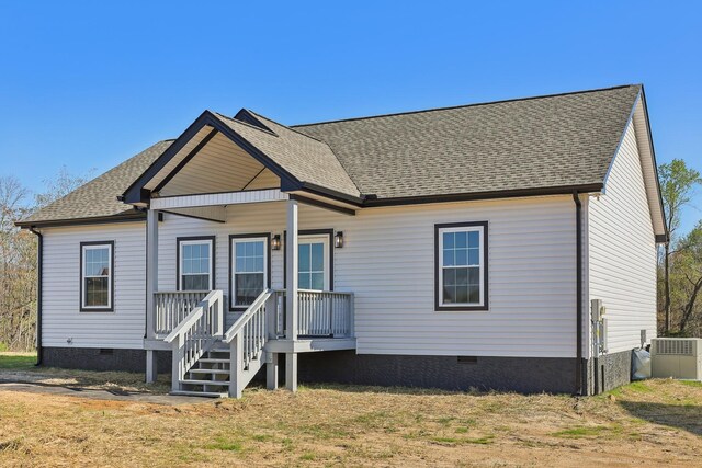 236 Amos Cir, Lafayette, TN 37083 - rear view of property with crawl space, roof with shingles, and covered porch