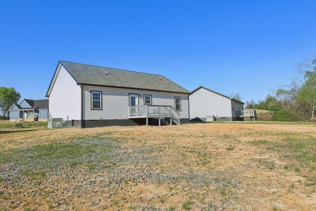 236 Amos Cir, Lafayette, TN 37083 - back of house with a wooden deck