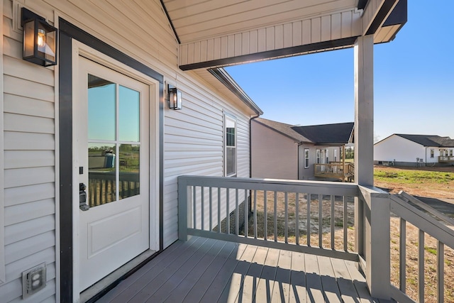 200 Amos Cir, Lafayette, TN 37083 - view of deck