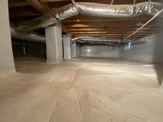 basement with crawl space