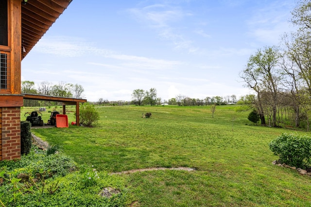 1720 Bratton Ln, Williamsport, TN 38487 - view of yard featuring a carport