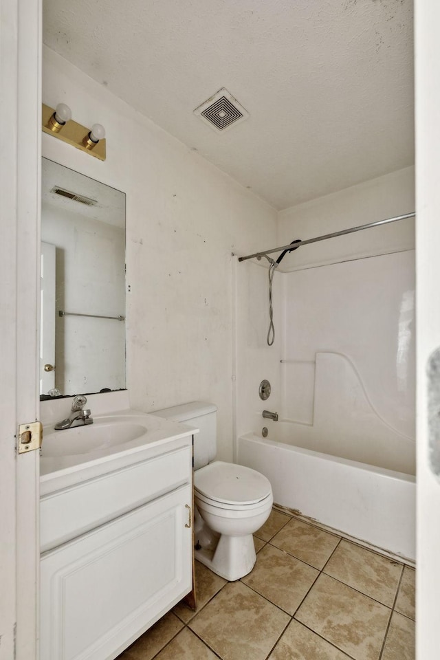 107 Heritage Trace Dr, Madison, TN 37115 - full bath featuring tile patterned floors, vanity, visible vents, and toilet