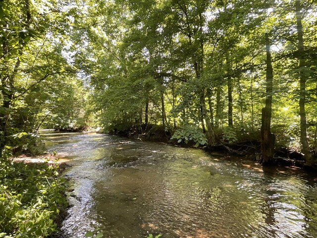 3712 Budds Creek Rd, Palmyra, TN 37142