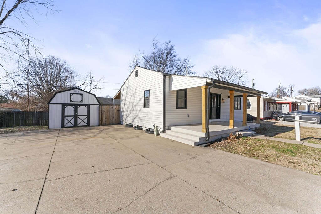 1310 Debow St, Old Hickory, TN 37138 - photo 1