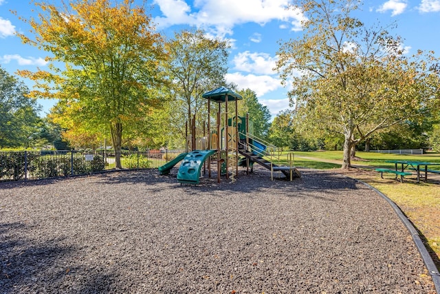 3227 Gardendale Dr, Franklin, TN 37064 - community playground with fence